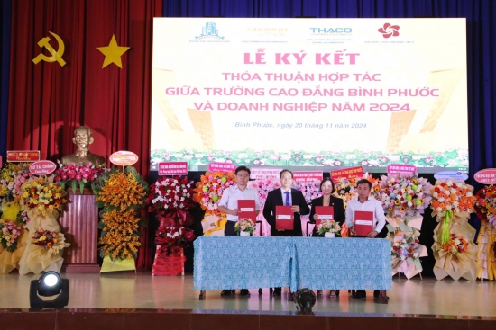 MINH HUNG SIKICO SIGNS TRAINING & WORKFORCE SUPPLY AGREEMENT WITH BINH PHUOC COLLEGE