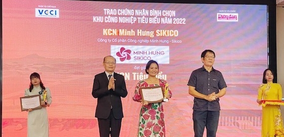 MINH HUNG SIKICO INDUSTRIAL PARK is honored to receive the award "TYPICAL INDUSTRIAL PARK 2022"